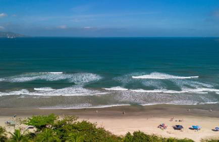 Casa Espetacular com Jacuzzi Churrasqueira e WIFI - Foto 39