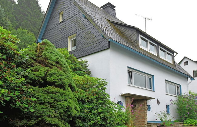 Spacious Apartment in Rattlar near Forest - Photo 19