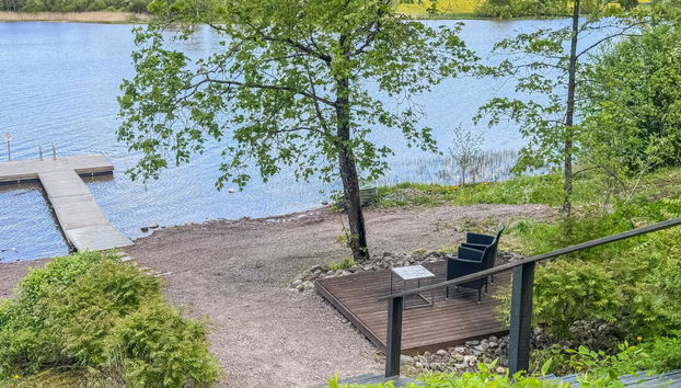 Punatulkku - Photo 2, Inside other