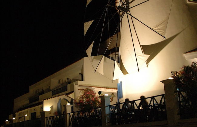 Kerame Studios - Photo 68