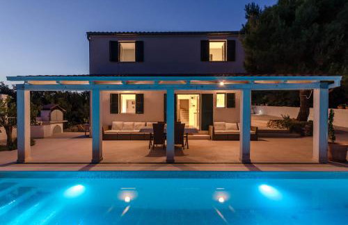 Holiday home Voga - Photo 1