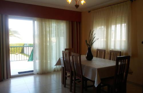 CASA CHALET ATALAYA a pie de playa en Laxe - Foto 12