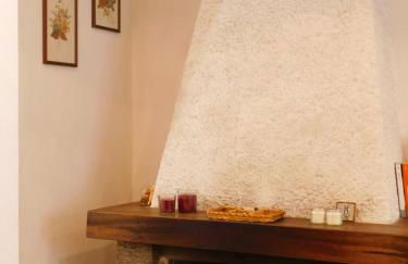 Graziosa Casetta Con Camino In Pietra e Giardino - Foto 9