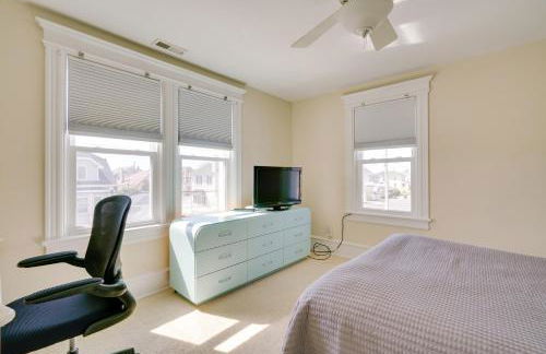 Steps to Boardwalk Group Getaway in Ventnor City - Foto 26