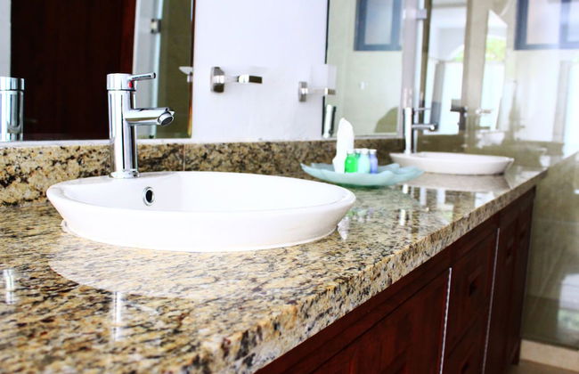 Playa Paraiso Home Boutique - Photo 18