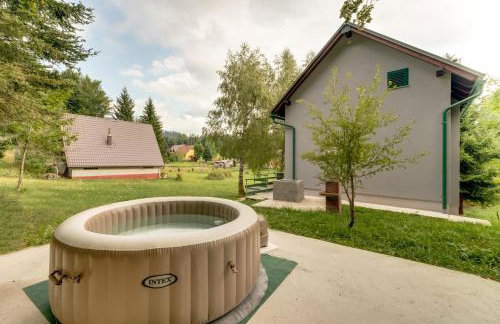 Holiday house with a parking space Fuzine, Gorski kotar - 20518 - Foto 4