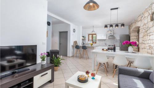 Two-Bedroom Holiday Home In Svetvincenat - Foto 5