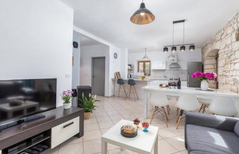 Two-Bedroom Holiday Home In Svetvincenat - Foto 5