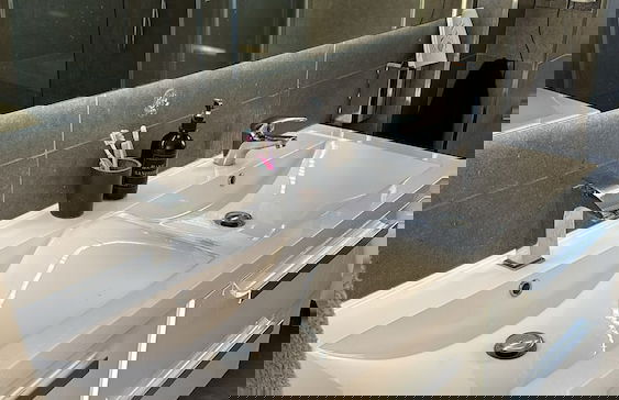 NEW Privacy Suite Serene Apt - Foto 15