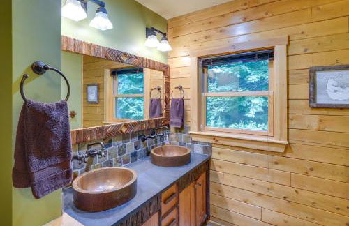 4 Mi to Mount Snow West Dover Cabin with Game Room - Foto 14