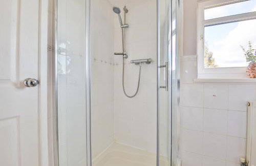 Spacious & Modern Triple-Story Cardiff Home with Pool Table - Foto 42