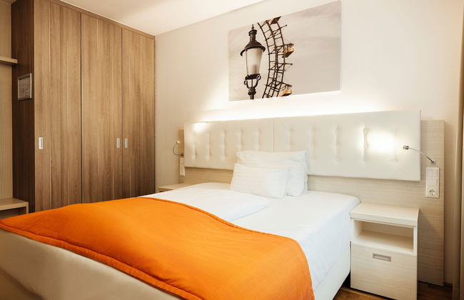 Oliver Apartments - Photo 15