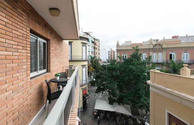 Santa Cruz Downtown Apartment, Luminosidad, Confort y Estilo - Foto 26