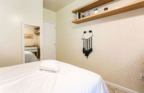 Apto com sacada e churrasq 260m Praia Brava COI302 - Foto 13