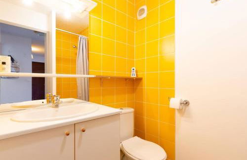 Appartement Rénové Peyragudes - 8 Pers, Balcon, 2 Chambres + Cabine, Parking Gratuit, Proche Pistes - FR-1-695-10 - Foto 17