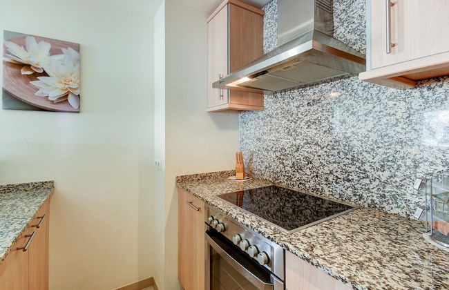 Beachfront Apartment in Roses - Photo 9