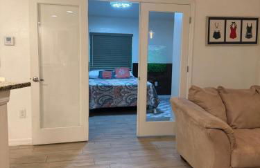 Stylish one bedroom apartment with full kitchen - Foto 24