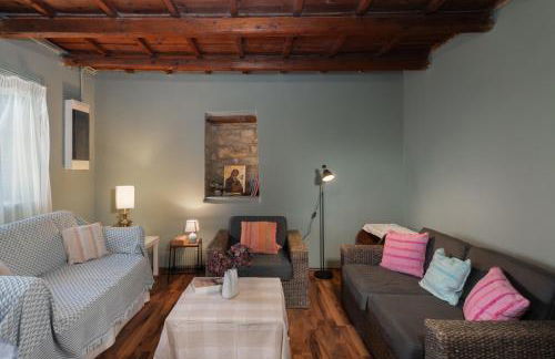 Tylissos EV Stone House - Photo 7