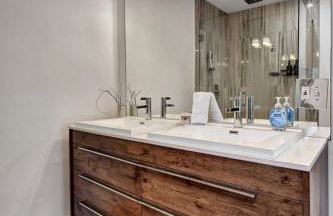 Tradewinds Ultimate Delray Beach Lifestyle 3BR2BA Home with Heated Pool - Foto 50