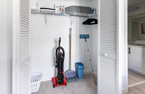 Landing Modern 1BD Clubhouse Gym - Foto 9