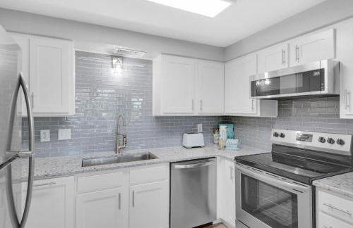 Enclave 201b- Two Pina Coladas - Foto 17