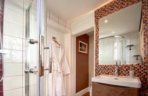 Hambrook House Canterbury - NEW luxury guest house with ESPA Spa complex - Foto 44