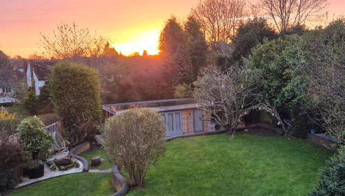 Clarence Cabin, King Bed & Free Parking - Foto 4