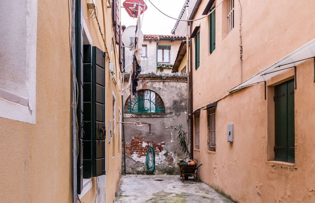 Corderie de la Tana Biennale Exhibition - Foto 22