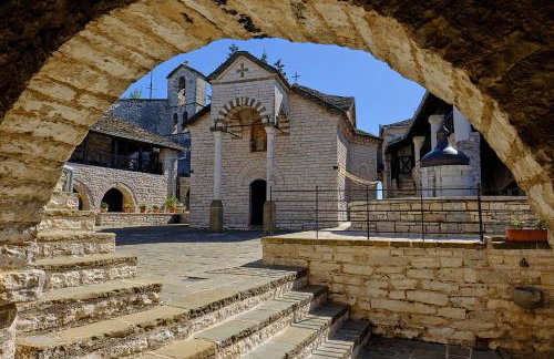 Ξενώνας museum 1ου ορόφου στο Ελληνικό Ιωαννίνων - Foto 23