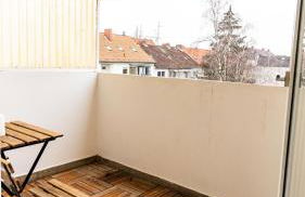 Zentral, nähe HBF, Supermarkt, Bahn vor Ort - Foto 12