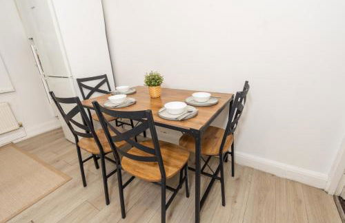 Cottage Flat 2BD Leyton Near Central Line - Sleeps 10 - Foto 32