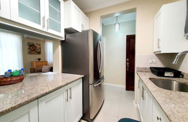 CTBH at EI8HT Super Studios - Foto 12