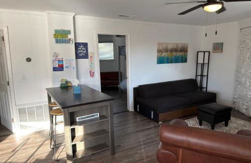 Peaceful Lydia Hide-O-Way - New Pool & Near Beach, Breakfast, Spa & Go-Karts! - Foto 13