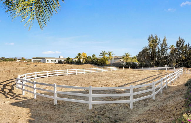 Bordeaux by Avantstay Private Pool, Hot Tub & Game Room Near Temecula - Foto 48