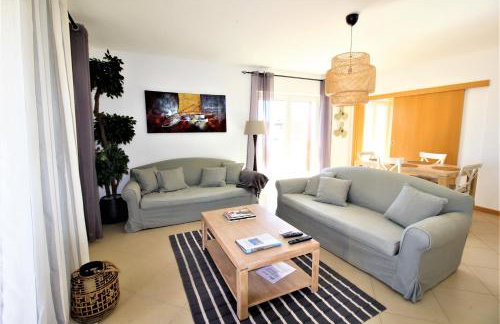 Cabanas Gardens -T2 Penthouse Superb 360º Views, 206m2 - WPCG 52 - Foto 9