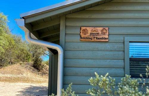 Cozy Cabin in Ingram, Texas for Romantic Weekends Away - Foto 28