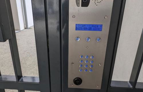 Beautiful flat around Geneva & its airport Palexpo - Photo 7