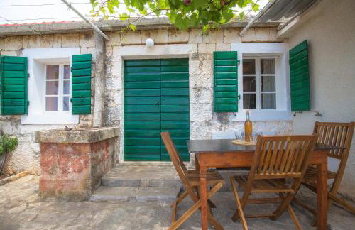 Dalmatian Stone House - Photo 48