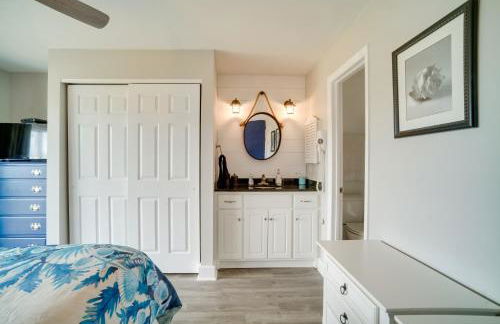 Beachfront Condo with 3 Pools on St Helena Island! - Foto 17