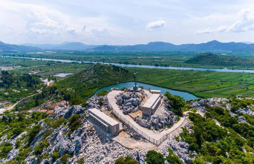 Apartments Ema - Photo 36