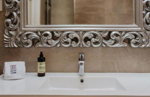 Petit Luxe Pineda - Photo 59