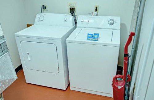 Wyndham Newport Overlook 2BR Apartment with Resort Access - Foto 48