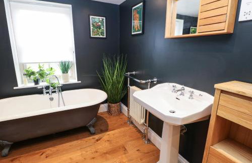 Chapel Cottage - Photo 25