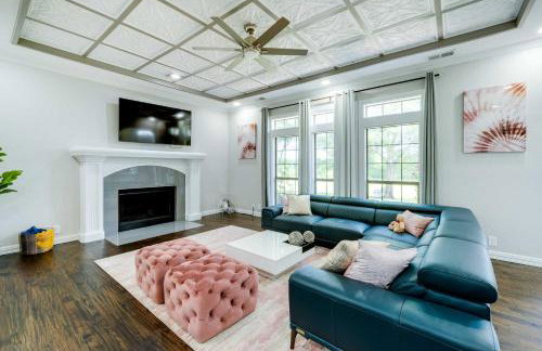 10 Acres with Hot Tub and Pond Luxury Melissa Villa! - Foto 1