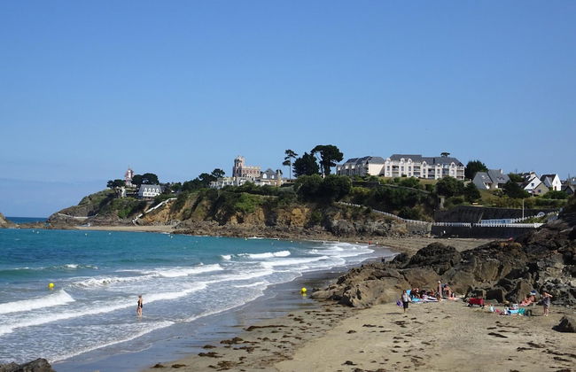 Modern Semi-detached House With Terrace, Saint-quay-portrieux - Photo 42