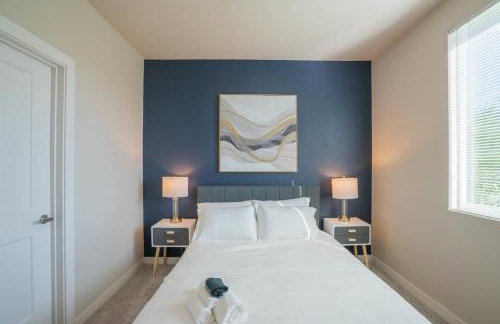 Posh 2BD - Gym, Pool, Parking, W-D - Sleeps 8 - Foto 31