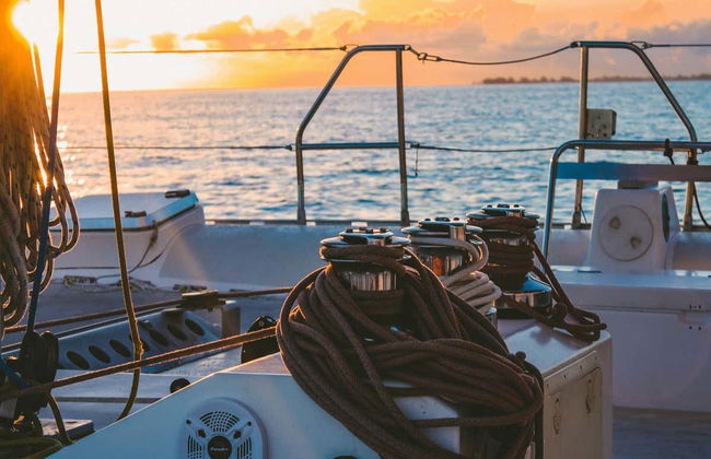 Sunset Catamaran Cruise - Photo 2