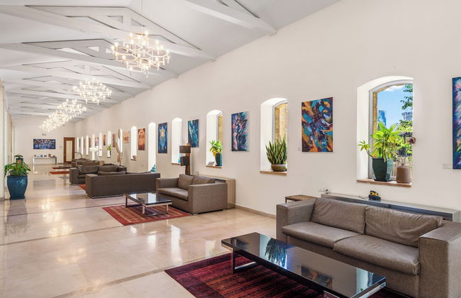 King David Court - Isrentals - Photo 3