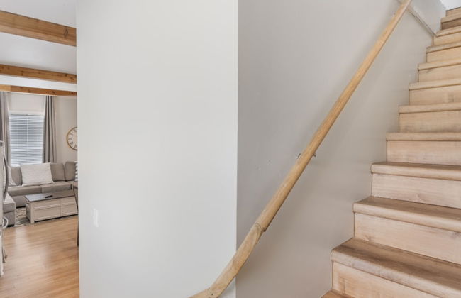 Stockyards- 4min Pet Friendly 3BR Luxe Gem - Foto 76