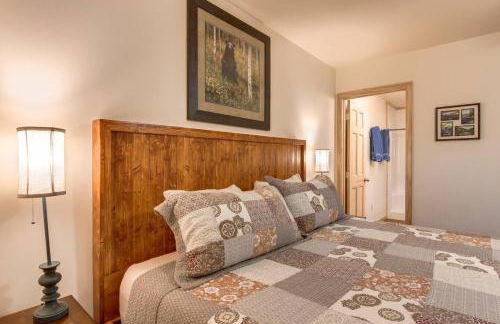 Cozy Smoky Mtn Cabin Pointing to Fun and Relaxation - Foto 17